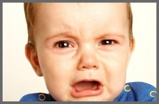 신생아 배앓이 증상 원인