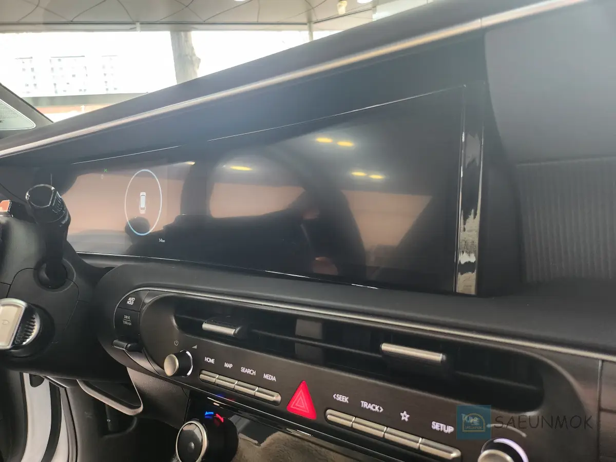 디올뉴-팰리세이드-커브드-디스플레이