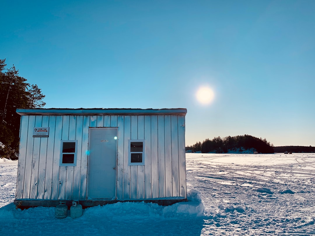 Bonggyeong (icefishing)