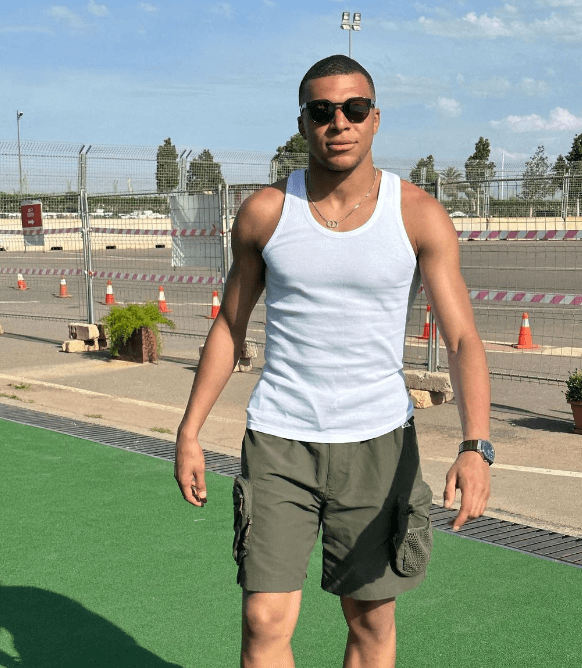 호날두 수입 1위