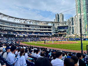 홈런보다 짜릿한 순간은 따로 있다