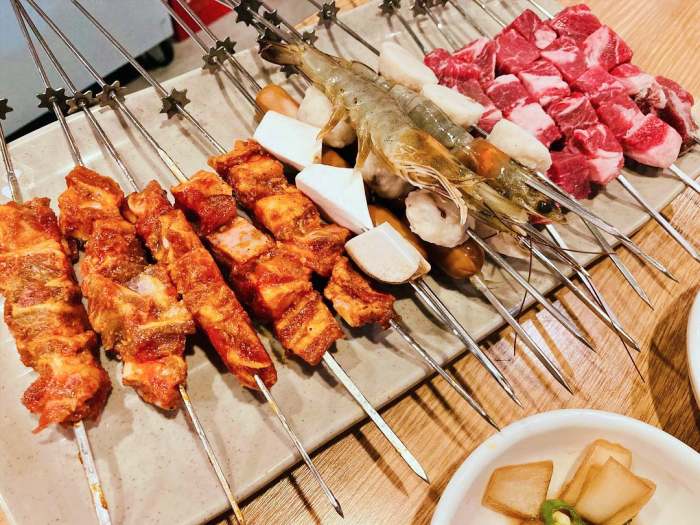 전참시 전지적참견시점 박성광 송이 매니저 양갈비 양꼬치 꿔바로우 칠리새우 김민석 성시경 먹을텐데 단골 한남동 맛있는 양꼬치집 한남동 맛집 위치 메뉴 가격 정보