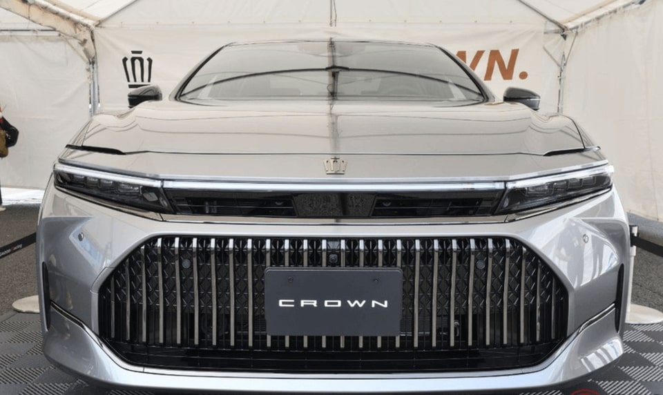 토요타 크라운 풀체인지 세단 공개 스포츠, 크로스오버 모델 비교