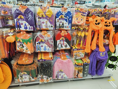 할로윈 용품 파티용품 풍선장식 마녀의상 망토 다이소