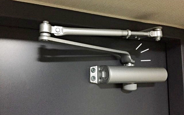 집안에 복을 부르는 풍수 인테리어,현관문 소리