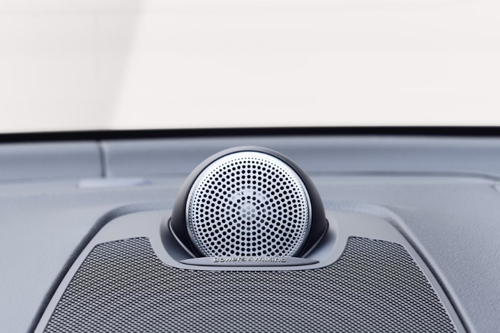 2023 볼보 XC60 Bowers & Wilkins오디오