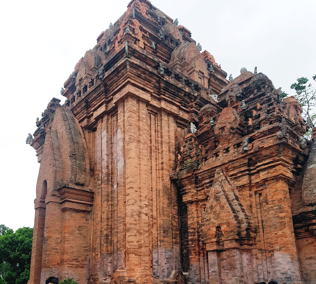 베트남 나트랑 고대 참파 유적 포나가르 사원(Po Nagar Cham Towers) 대표이미지