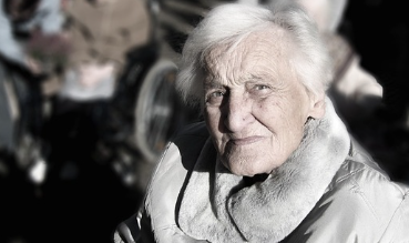 65세이상-임플란트-정부지원-받는방법