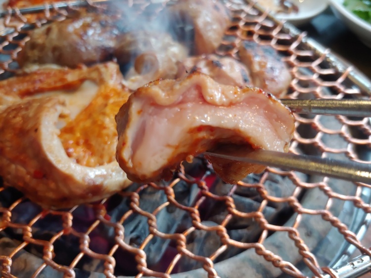 소문의맛집 외식하는날 버스킹 SG워너비 김용준 특양, 대창, 홍창 화로구이, 들기름 메밀 순면 막국수 맛있는 고깃집 마포역 맛집 위치 메뉴 가격 정보