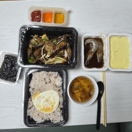 신 밥도둑 간장게장&양념게장 미아본점 혼밥정식 포장구성