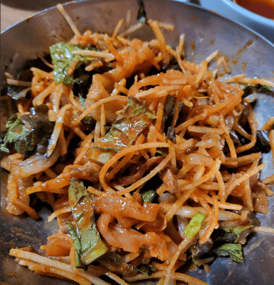 토밥 토요일은 밥이 좋아 제철 회덮밥 경주 맛집