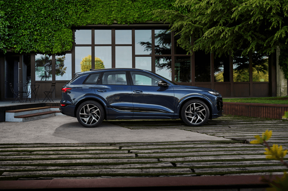 아우디 Q6