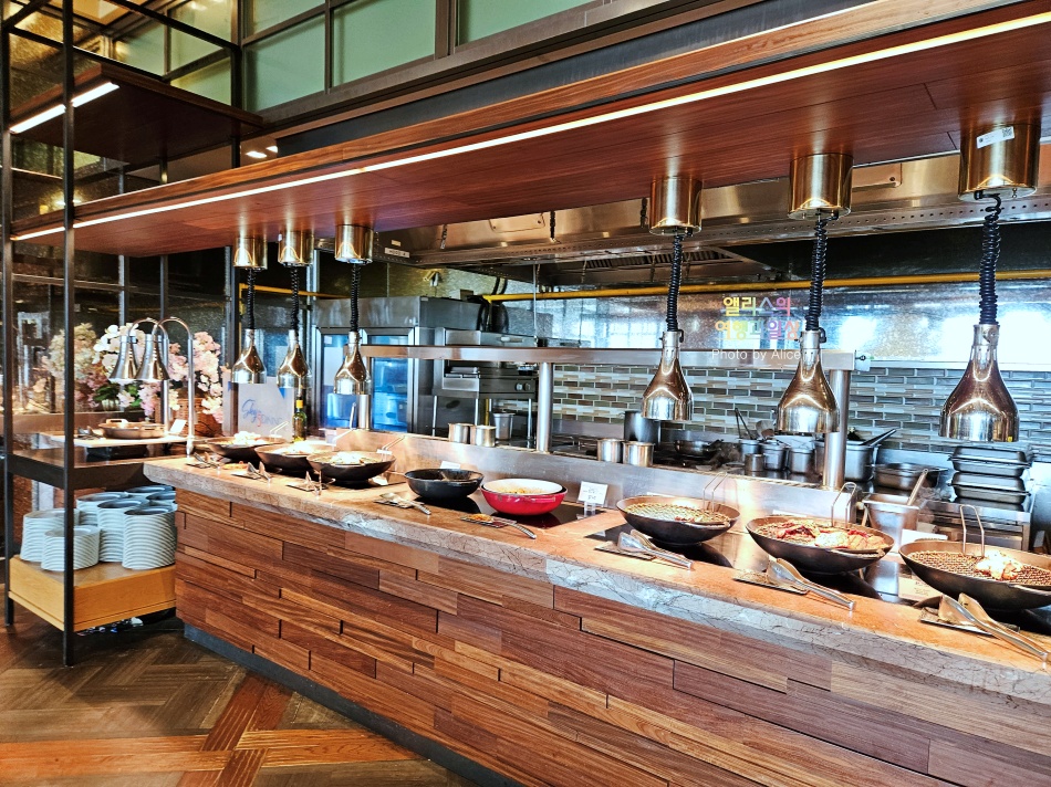 제주신화월드 메리어트 리조트 조식 스카이 온 파이브 다이닝 조식 후기