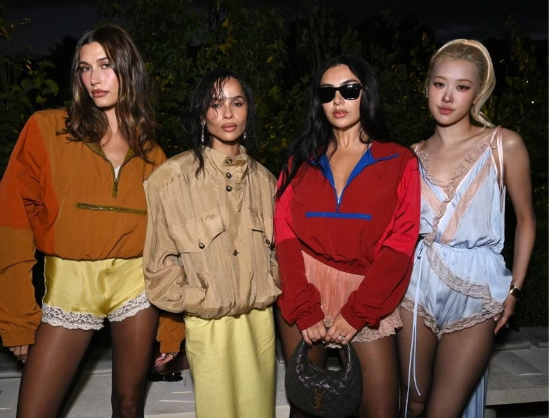 엘르가 올린 사진의 원본. 온라인 커뮤니티