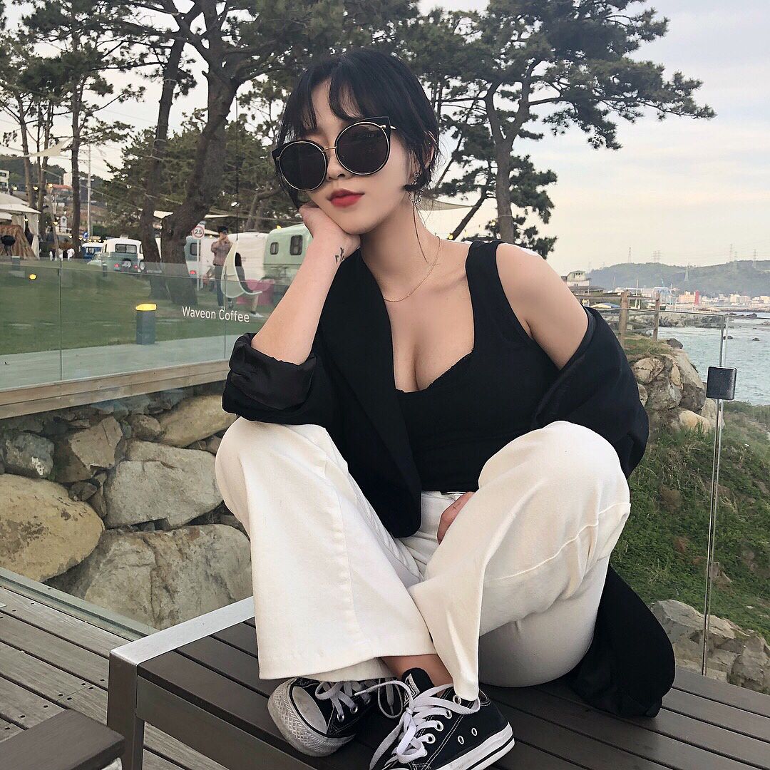 시크한 스타일의 데일리룩 패션스타일 사진 모음 시크한 스타일의 데일리룩 패션스타일 사진 모음