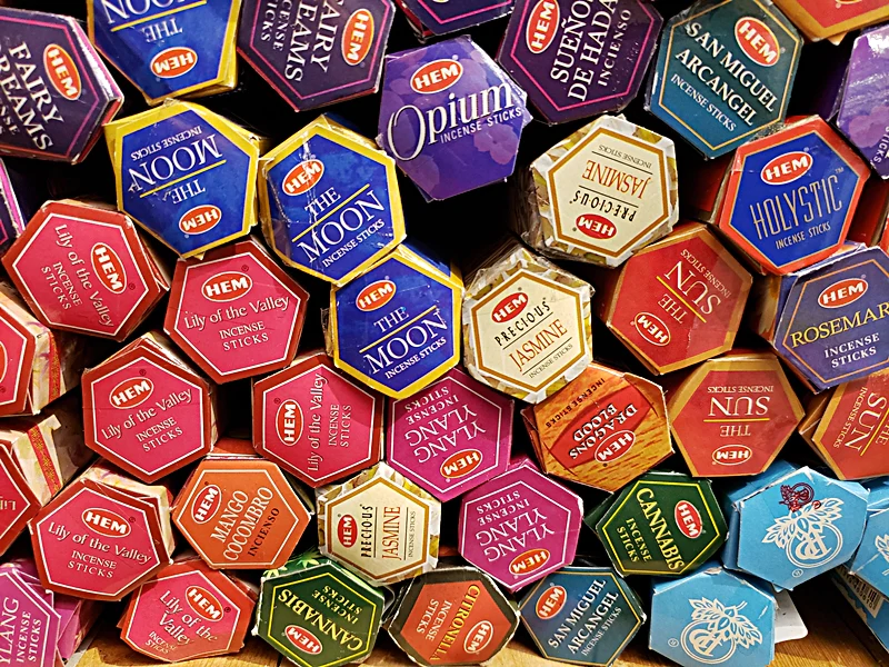 인센스-스틱-홀더-제대로-알고-사용하기-나그참파-HEM