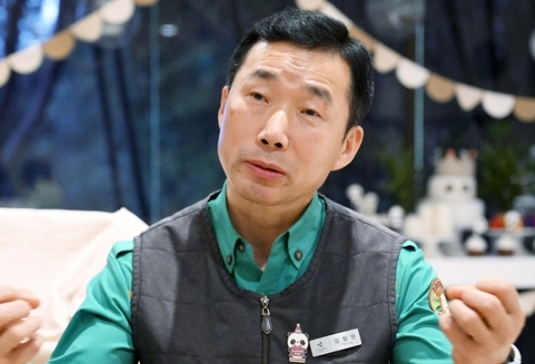 강철원 사육사 프로필 나이 고향 학력 경력