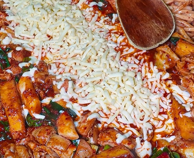 남양주맛집 '폭탄 치즈 닭갈비'