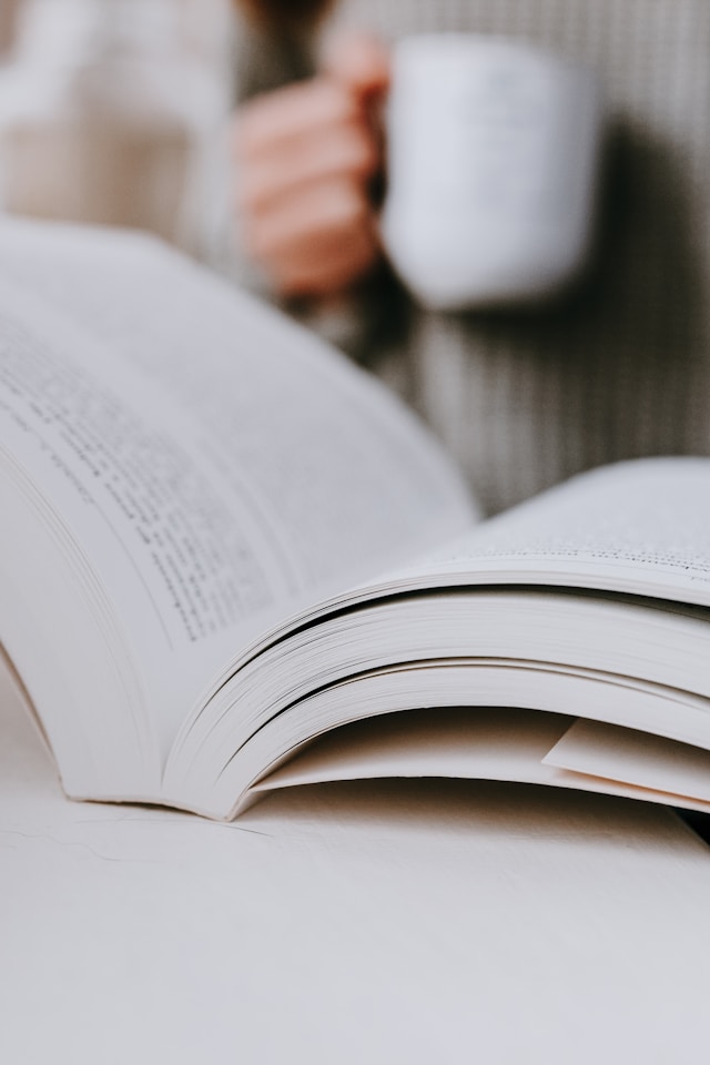 "만원으로 갓생 살기" 다이소 신학기 자취 꿀템 10가지 추천 (청소용품부터 압축 수납까지)