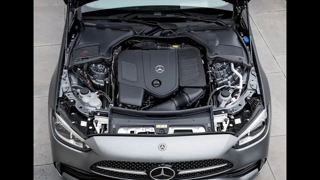 벤츠 C300 AMG 가격 실구매가 모의견적 제원 옵션 카탈로그 내부 색상 디자인 인테리어 출고 중고 총정리