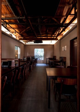 생생정보 고수의 부엌 부산 광안리 낙지볶음과 편백보쌈 맛집 부산 청산 1954 광안리 본점