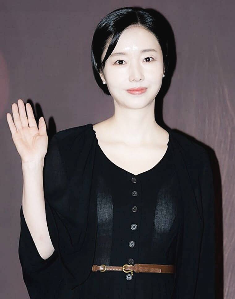 가수-겸-배우-이정현