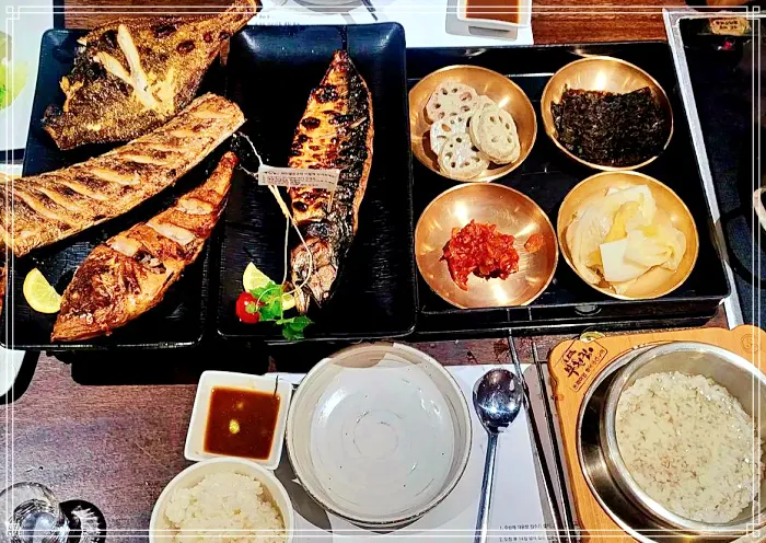 부천, 상동 맛집 470도 대형 화덕 5종 생선 구이, 묵은지 짜글이 전골