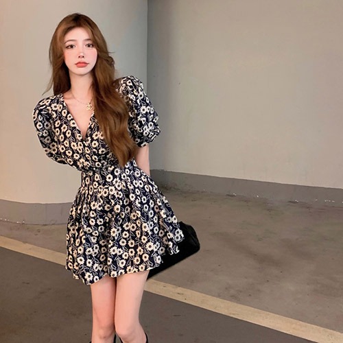 플라워패턴 투스트랩 미니 랩 점프수트