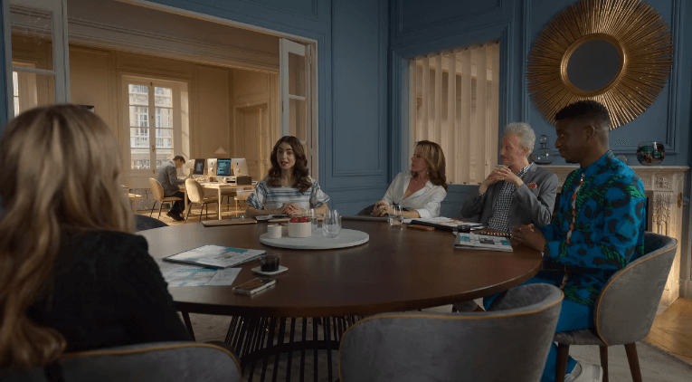 에밀리-파리에-가다-시즌2-8화