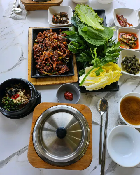 생생정보 우와한 식당 매콤제육쌈밥 음식점 위치