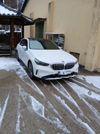 BMW 520i 반자율주행 가이드 한눈에 알아보기