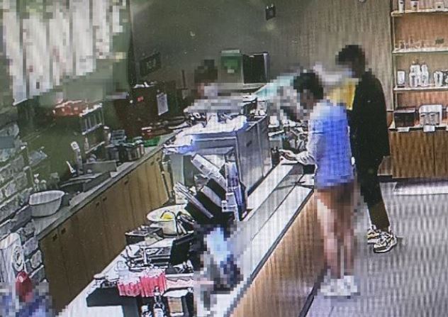 부산 티팬티남, 충주 티팬티남, 하의실종남