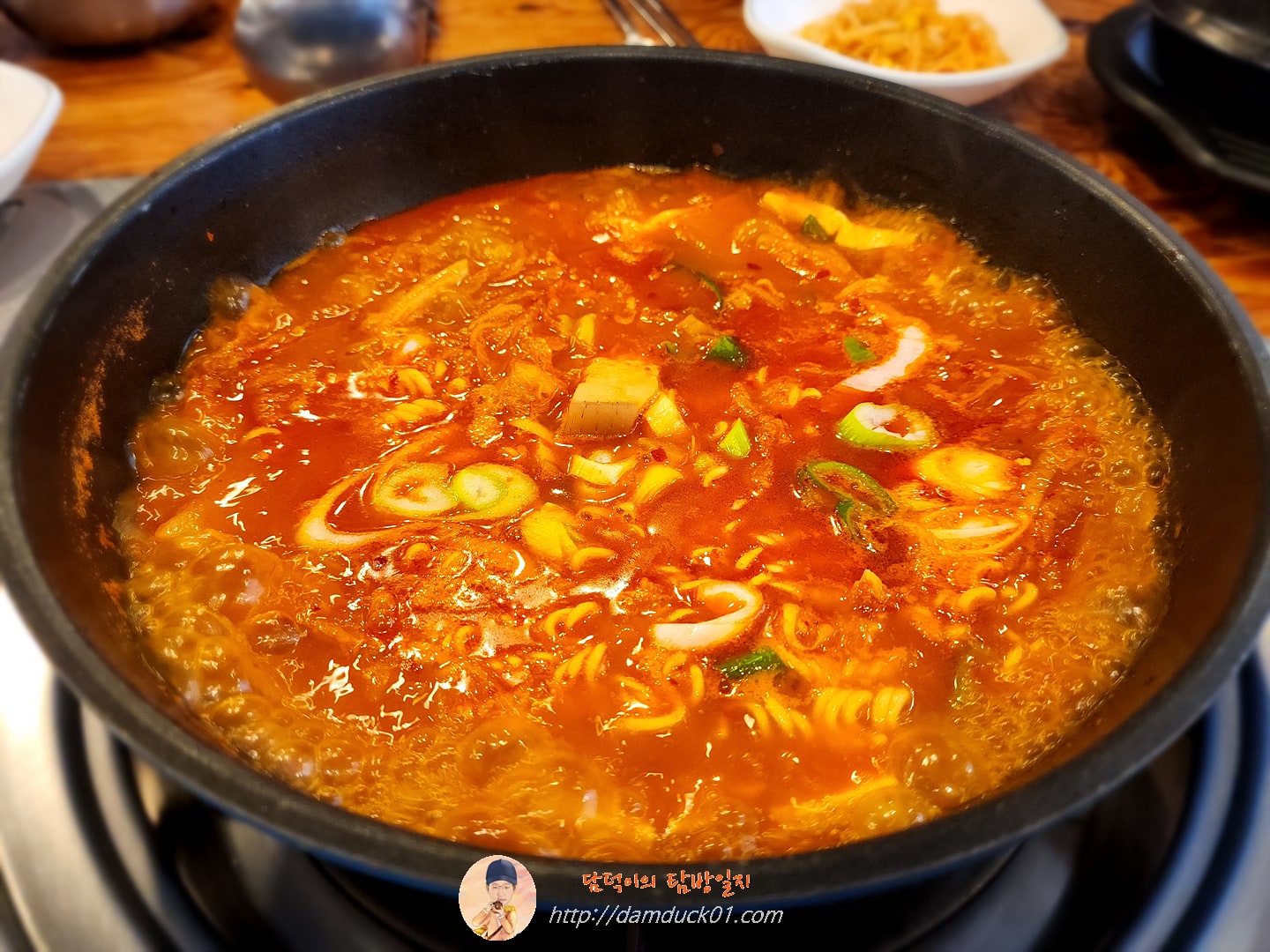 양푼이 김치찌개