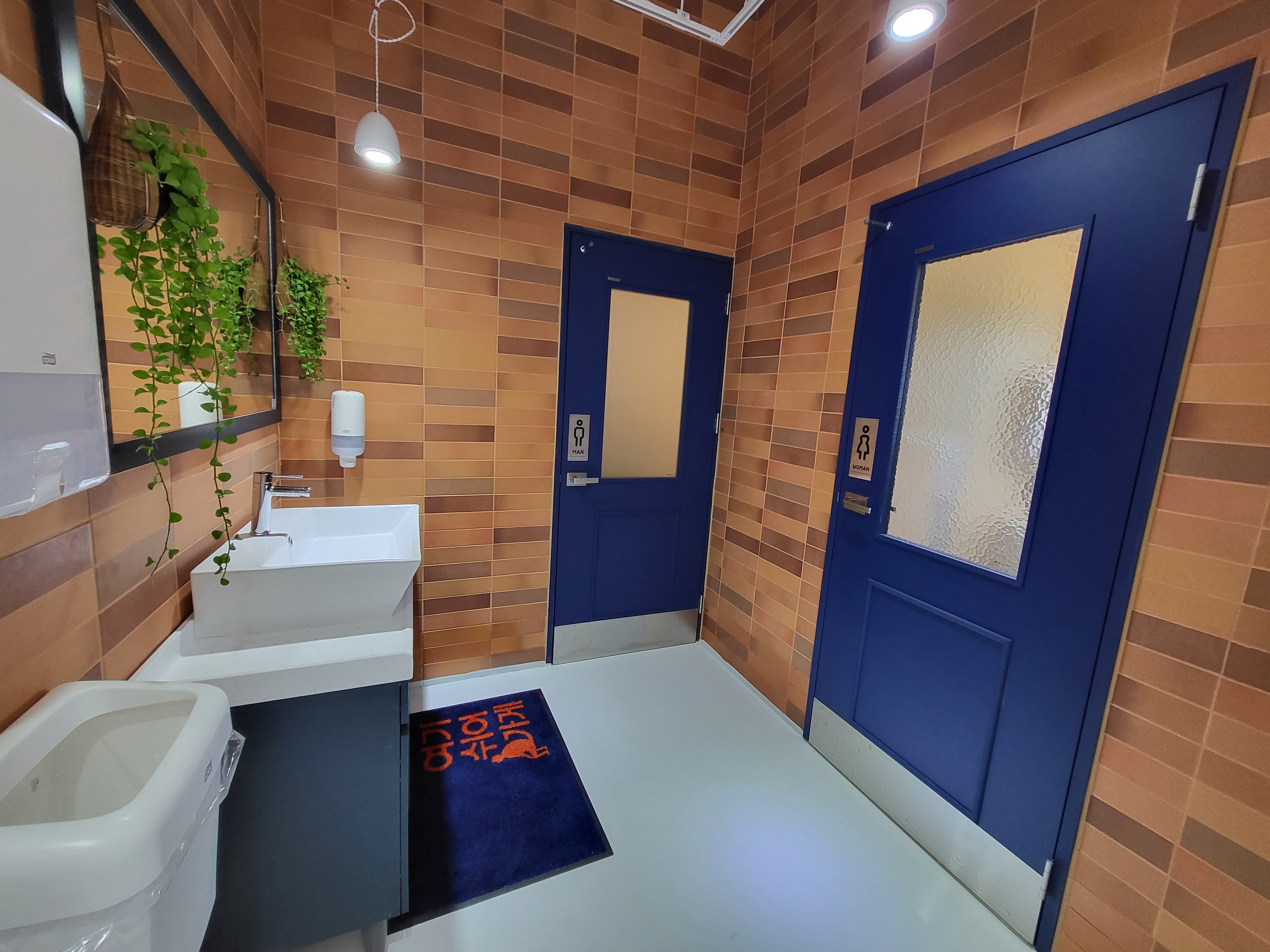 남해 해사랑전복마을 화장실