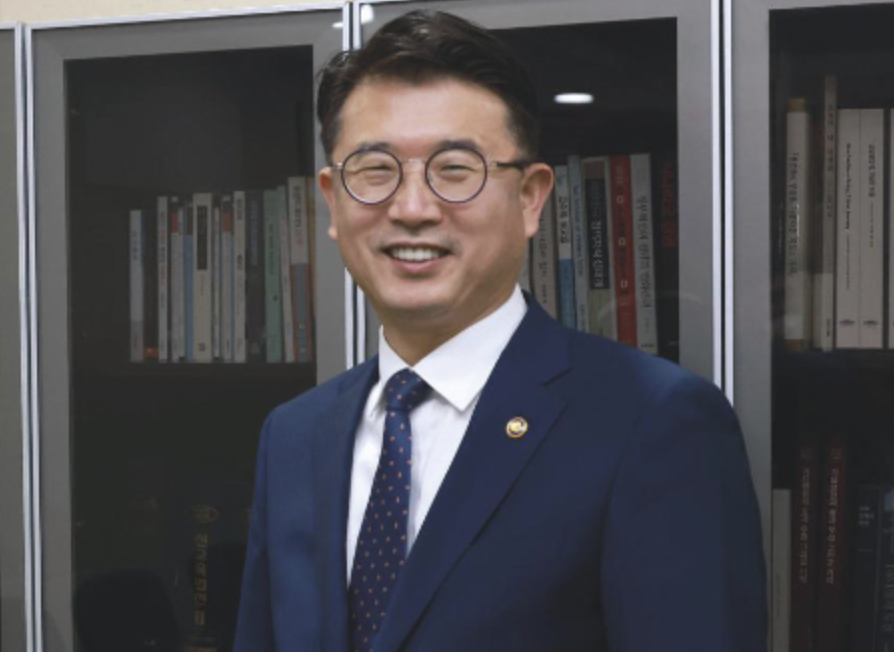 장상윤 프로필