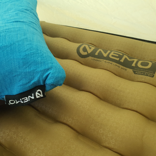 백패킹-에어매트