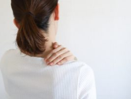 오른쪽 등 통증 의심되는병