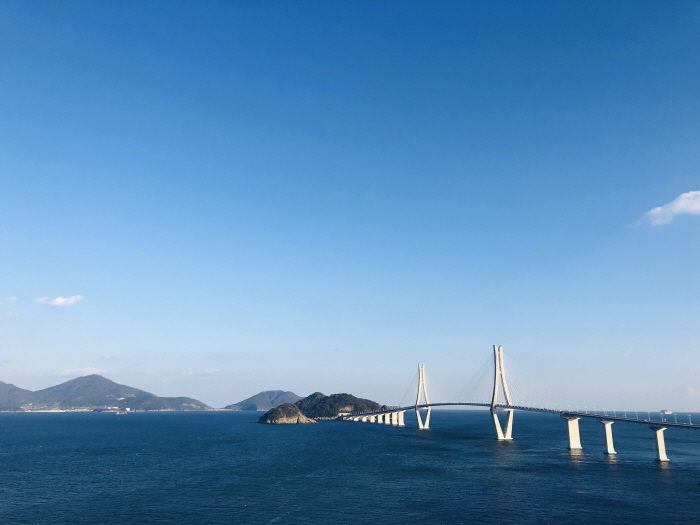 저도 대통령의섬 거제시 돼지섬 바다의청와대 한려해상국립공원 거가대교 청해대 대통령별장
