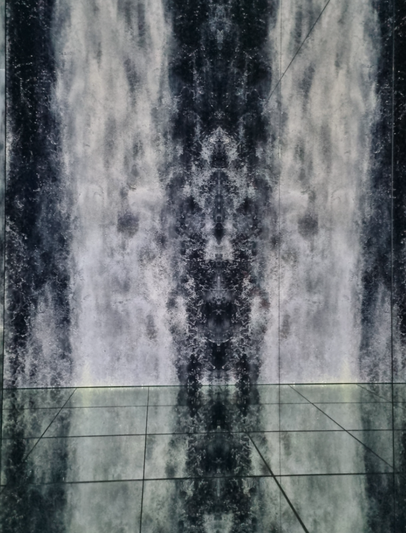 아르떼 뮤지엄 폭포