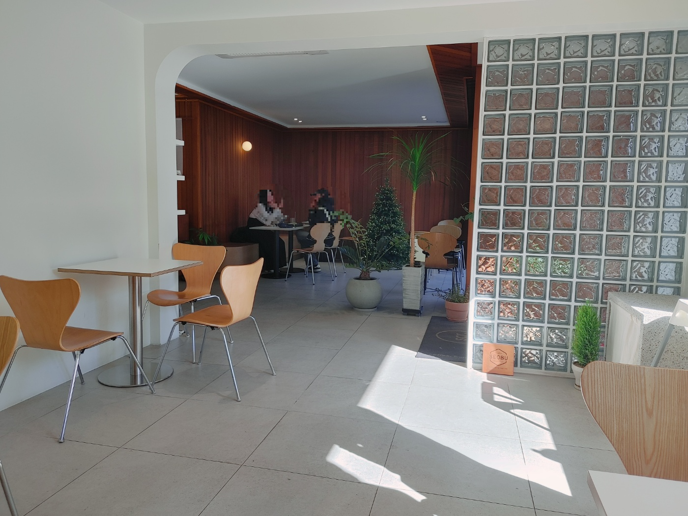 서부커피로스티스 별관실내