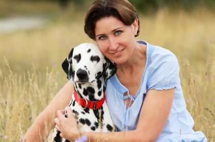 달마시안과 여자들.