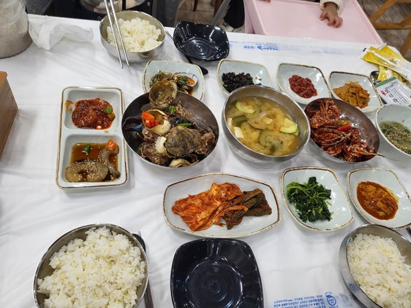 여수명동게장 한상차림