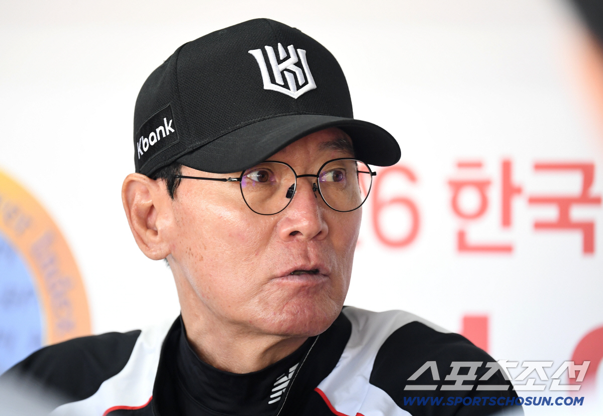 류현진 한미 통산 200승 도전 실시간 분석, 한화 KT 파격 라인업과 1회말 경기 흐름 및 관전 포인트 총정리