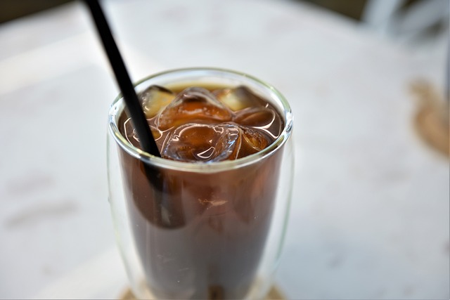 얼음이-담긴-아메리카노