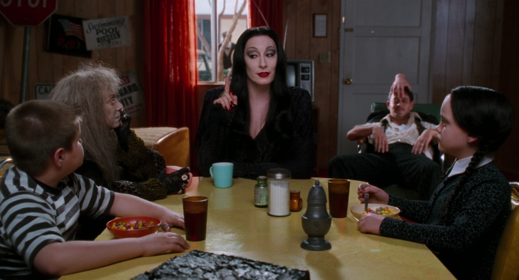 아담스패밀리_스틸컷9