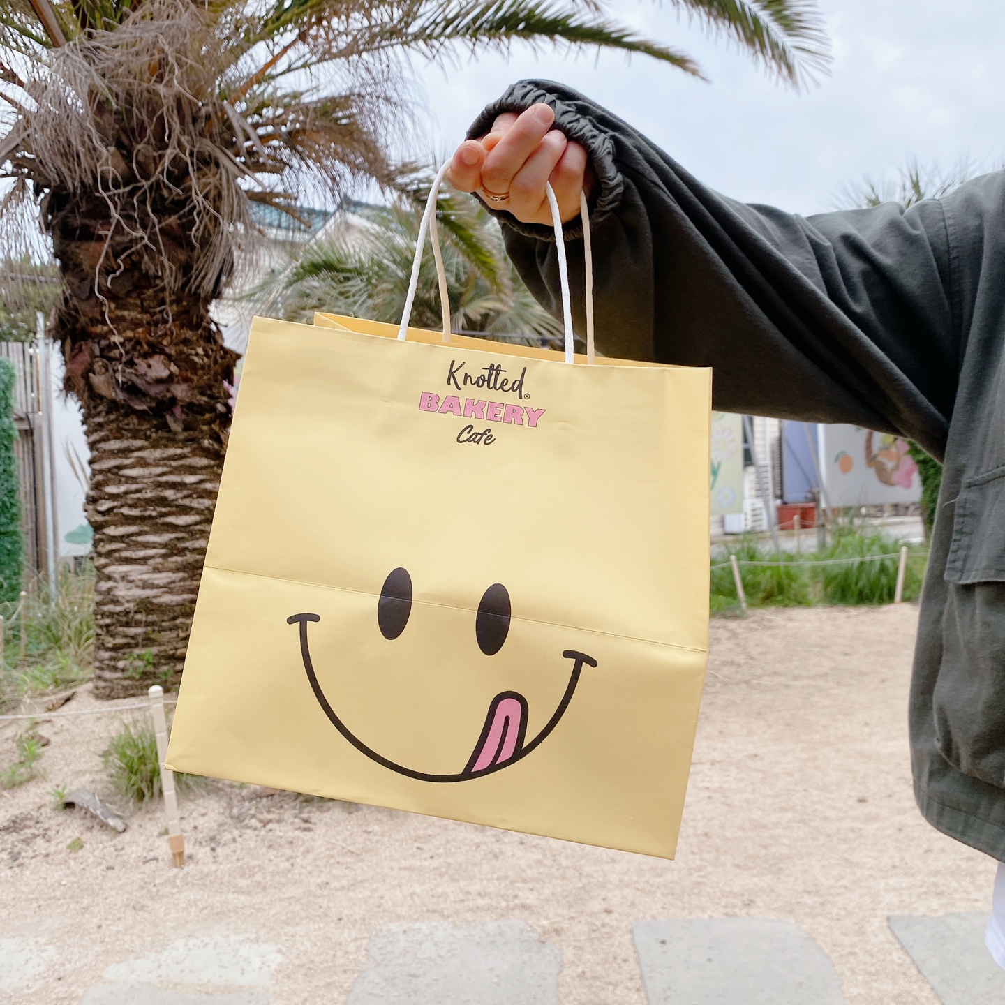 노티드 도넛 제주 애월 핫플레이스 우유크림 도넛 Knotted JEJU