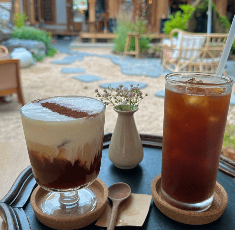 고두심이-좋아서-수원-한옥-디저트-카페-음료