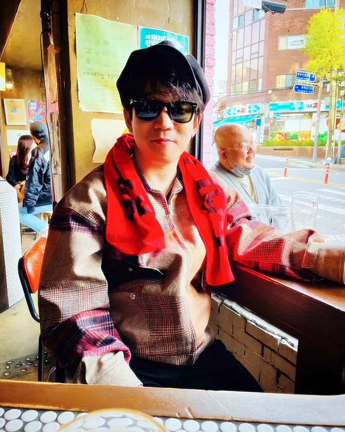 유퀴즈 온더블럭 생일 파티가 홍대 3대 명절이 된 경록절 주인공 크라잉넛 베이시스트 한경록