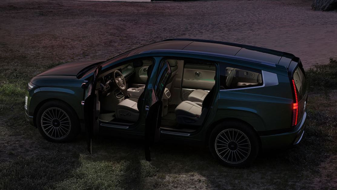 라이트 켠 모습