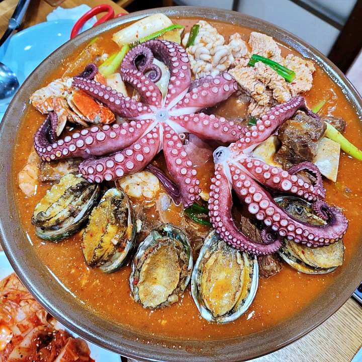 겨울엔 꼭! 알찬 맛 대결 통문어 소갈비 알찜 부천 중동 맛집 추천 생방송투데이 수요맛전